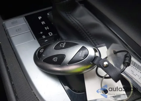 2024 Hyundai Elantra Sel z USA, uszkodzony, nr VIN KMHLM4DG2RU661451